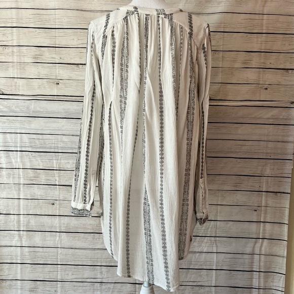 Free People Magic Pullover Top in Vanilla Combo - Picture 8 of 13